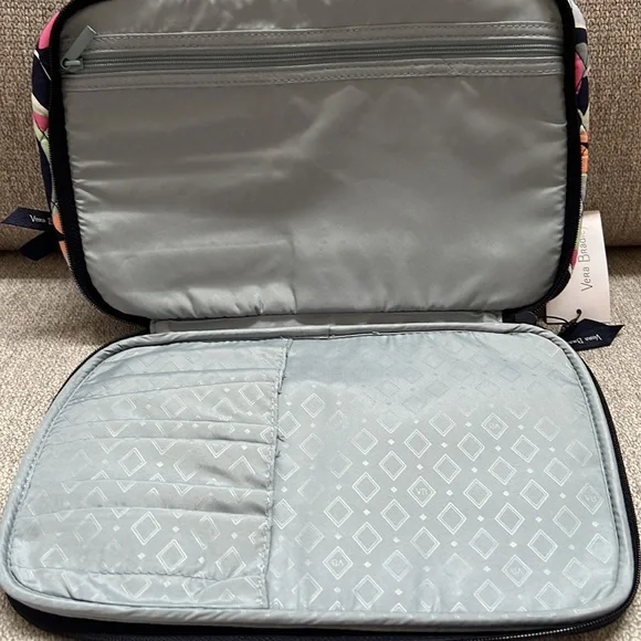 NWT $75 Vera Bradley Large Blush & Brush Makeup Case Mod Paisley - Picture 9 of 9